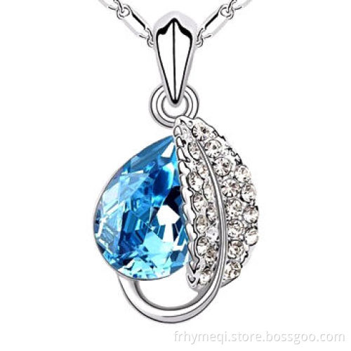 Crystal pendants, white gold plating